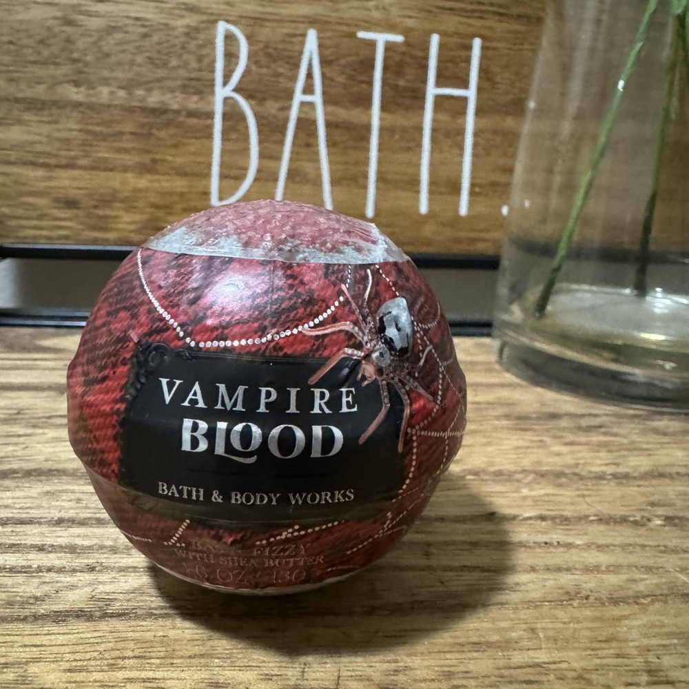 Vampire Blood Bath Fizzy